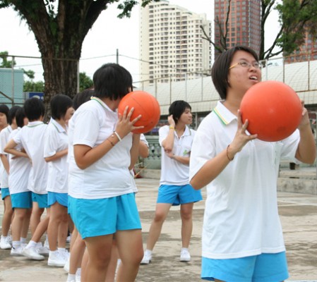STUDENTS2.jpg