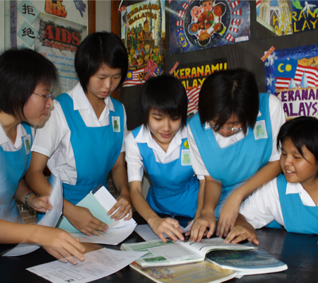 STUDENTS5.jpg